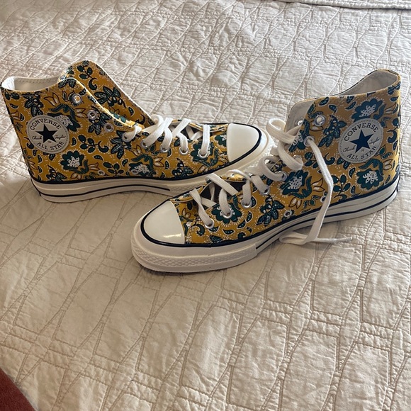 *BRAND NEW* Limited edition Paisley Converse All Stars! - Picture 3 of 5